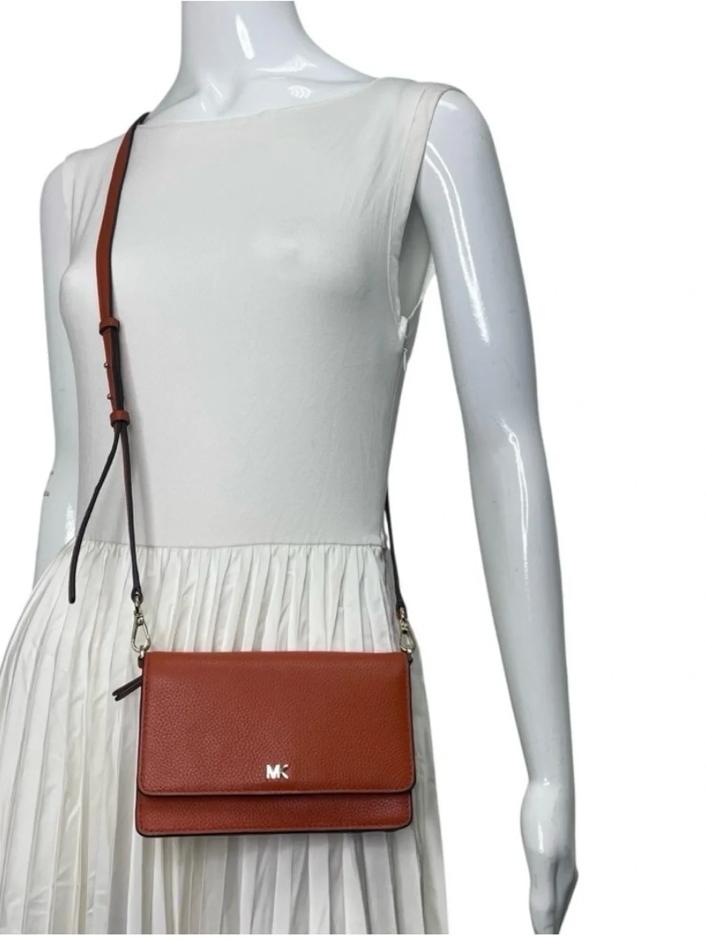 Michael Kors Mott Pebbled Leather Phone Crossbody Wallet